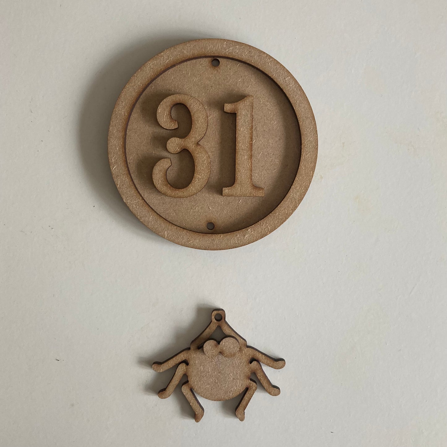 9cm 31 & Spider Dangly Decoration