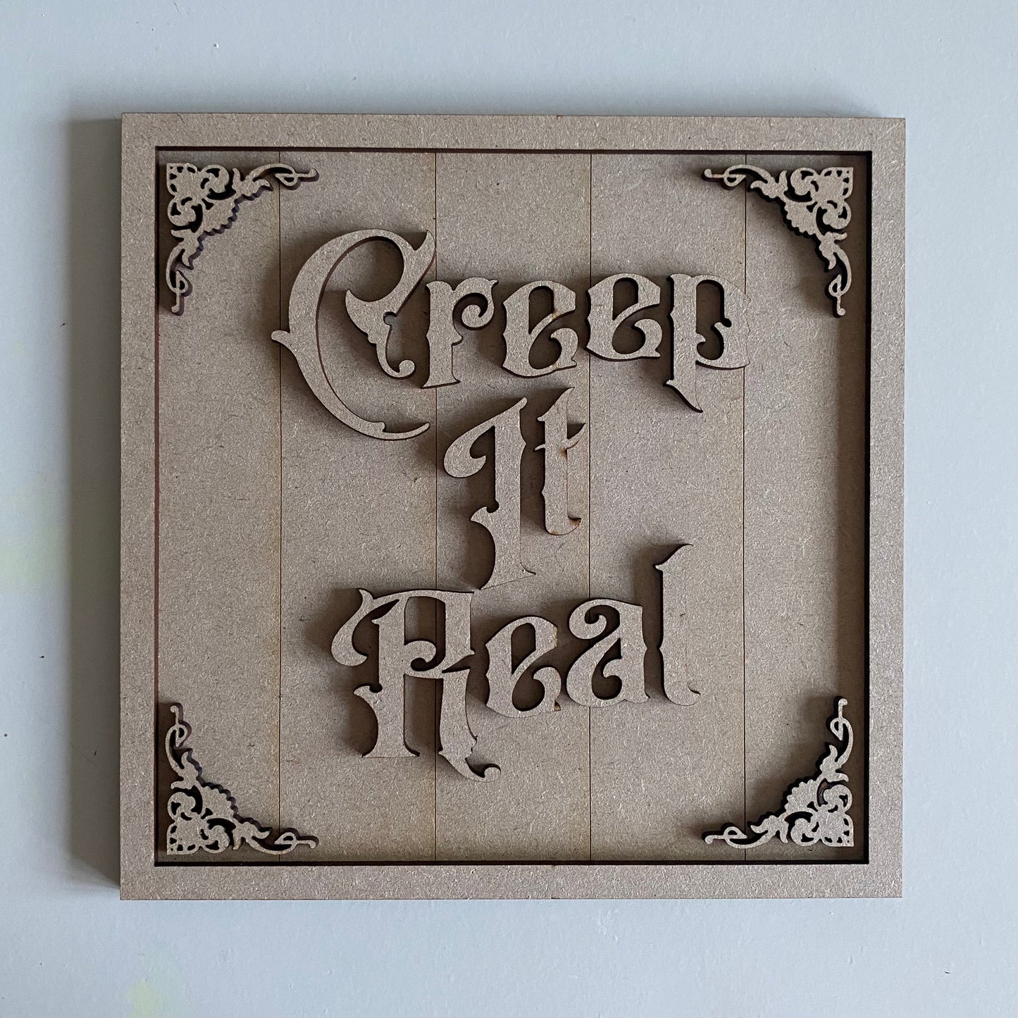19cm Creep It Real Sign