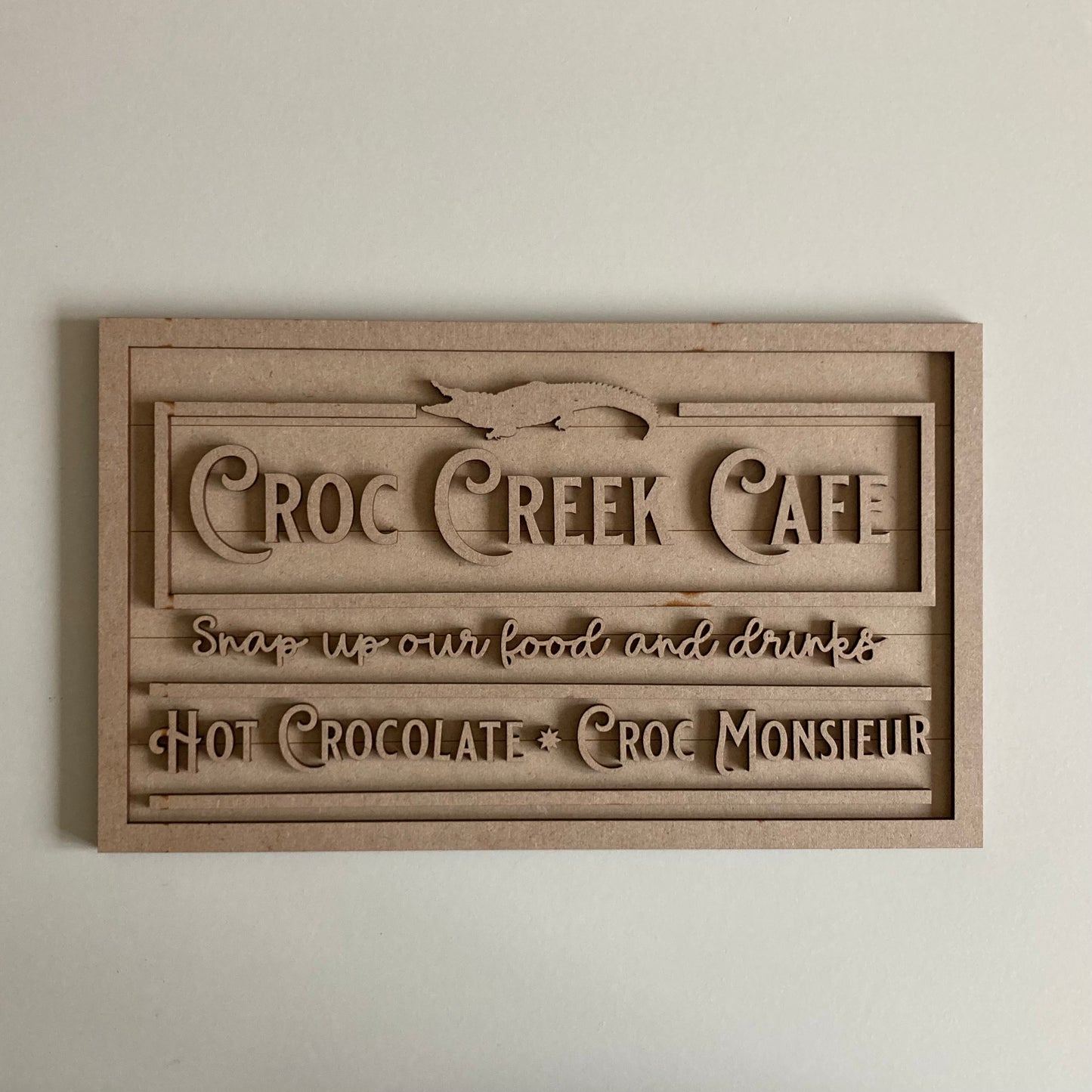 30cm Croc Creek Cafe