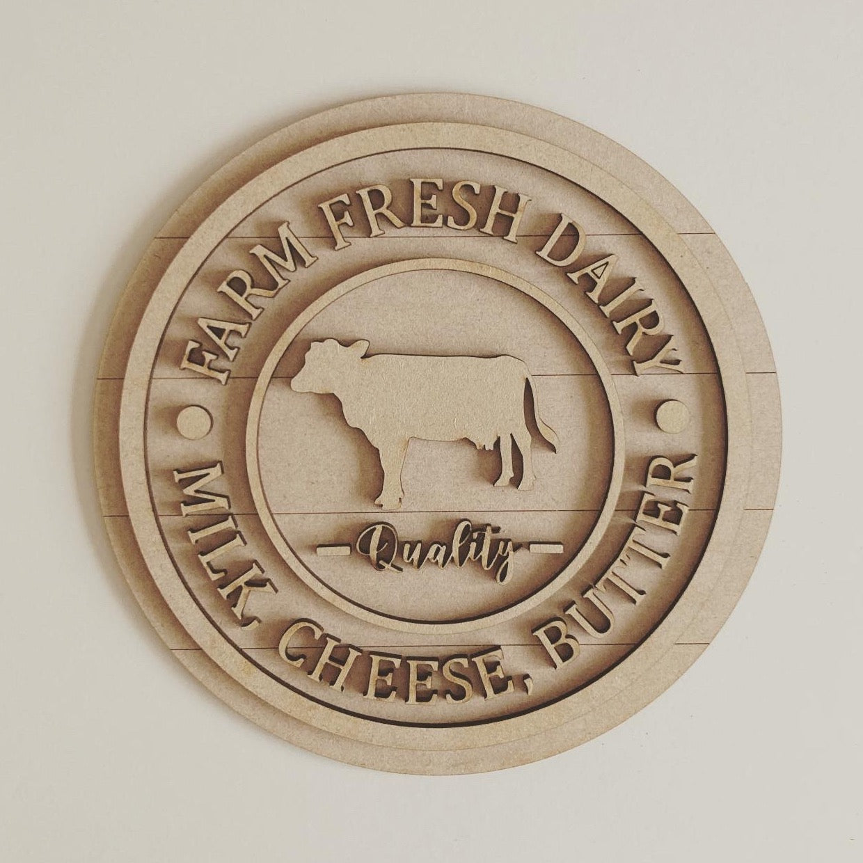20cm Farm Fresh Dairy Sign