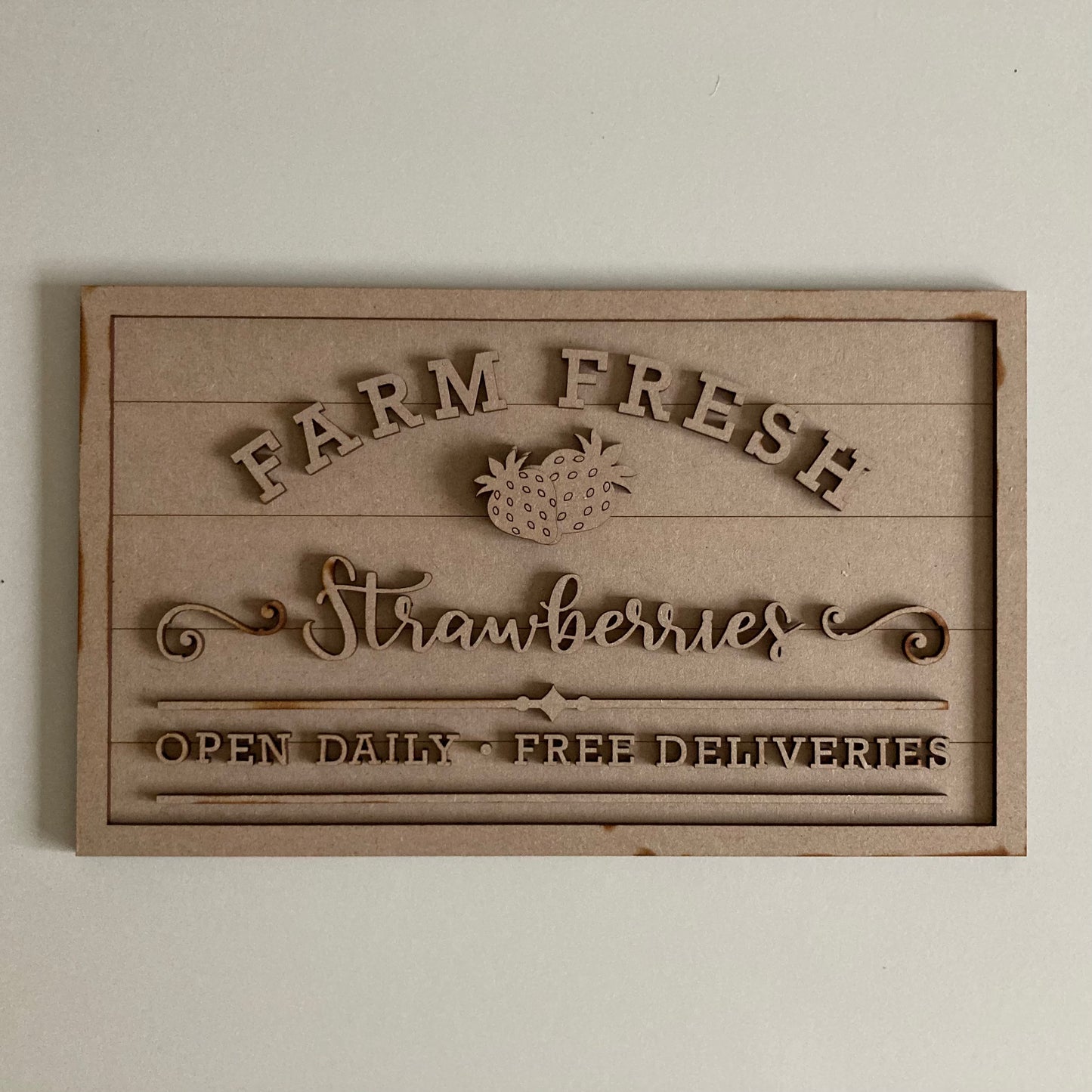 30cm Farm Fresh Strawberries Sign
