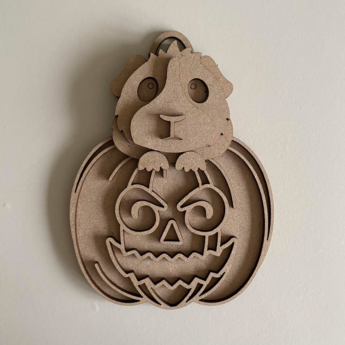 15cm Guinea Pig In Halloween Pumpkin Decoration