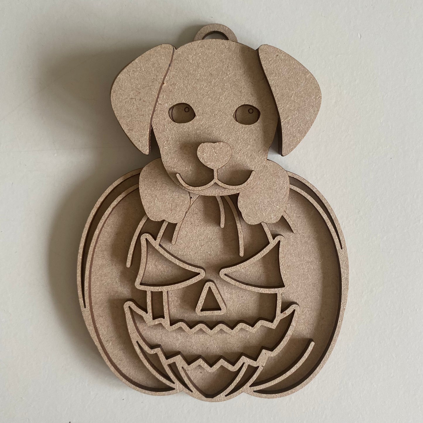 15cm Labrador In Halloween Pumpkin Decoration