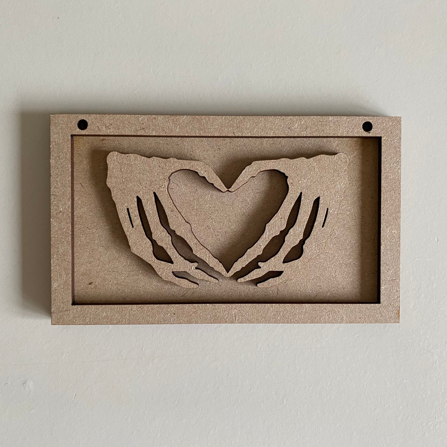 13cm Skeleton Hands Mini Frame