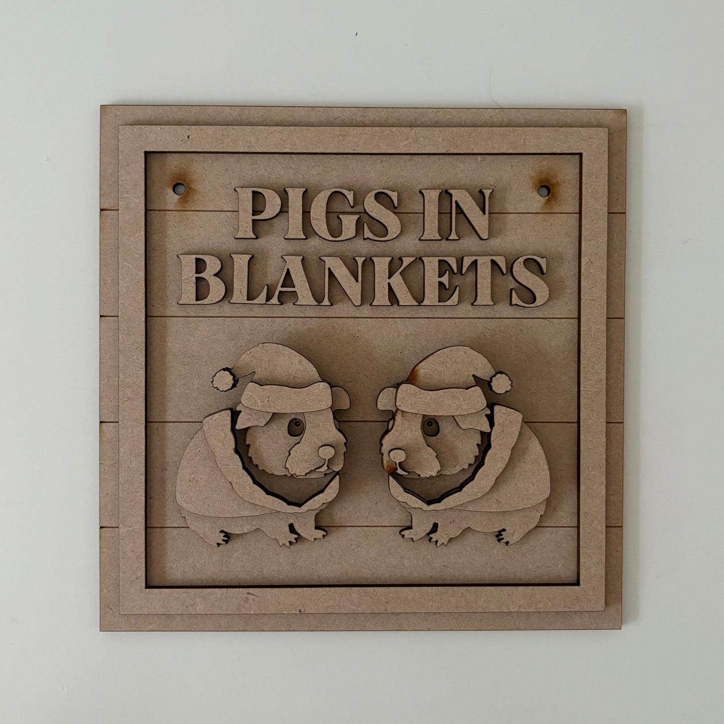 19cm Pigs In Blankets Guinea Pig Sign