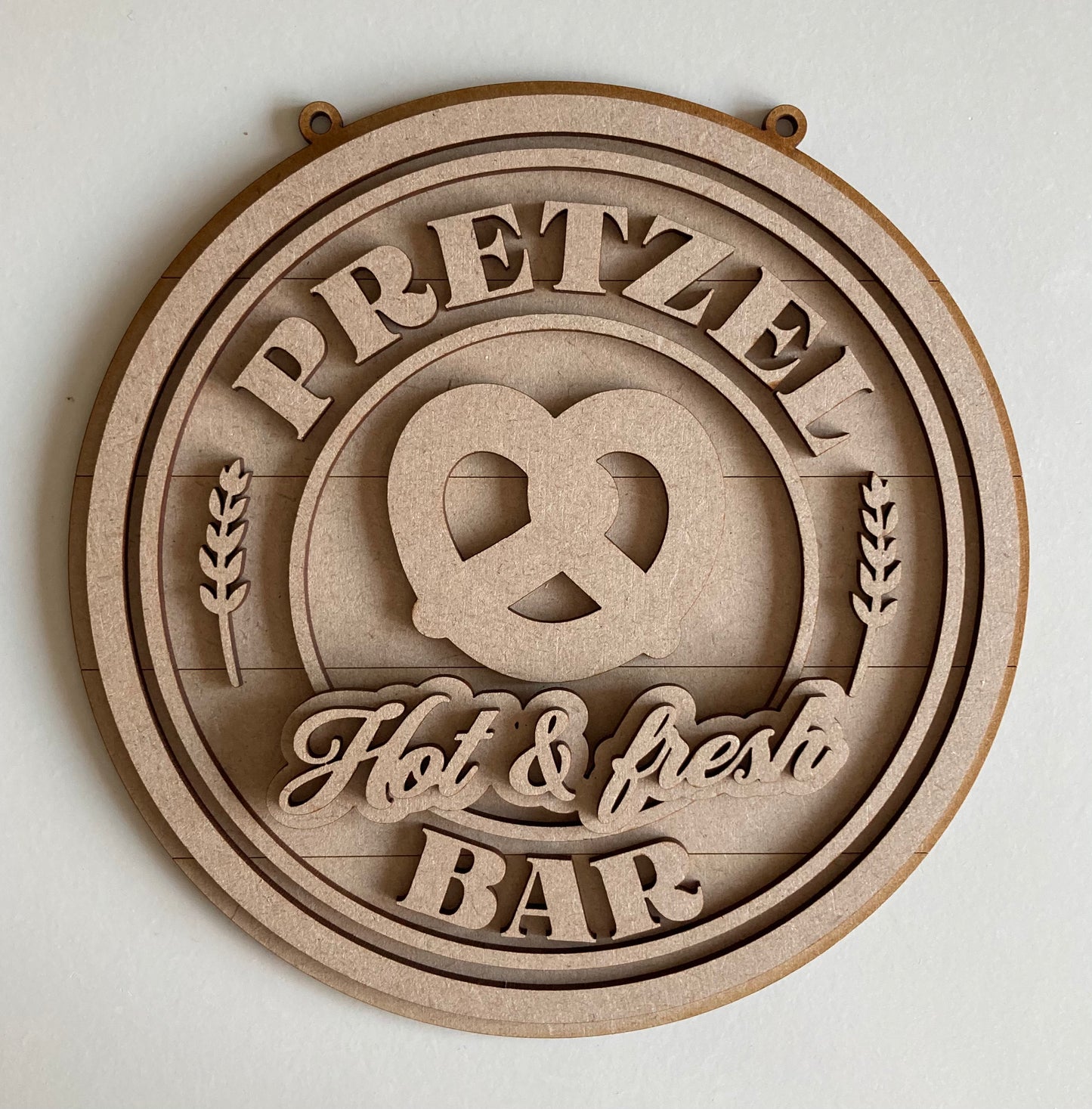 20cm Pretzel Bar Sign