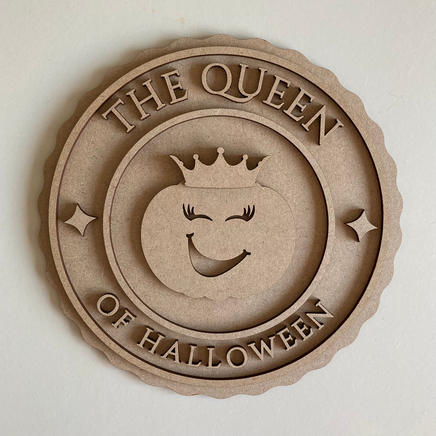 20cm The Queen Of Halloween Sign