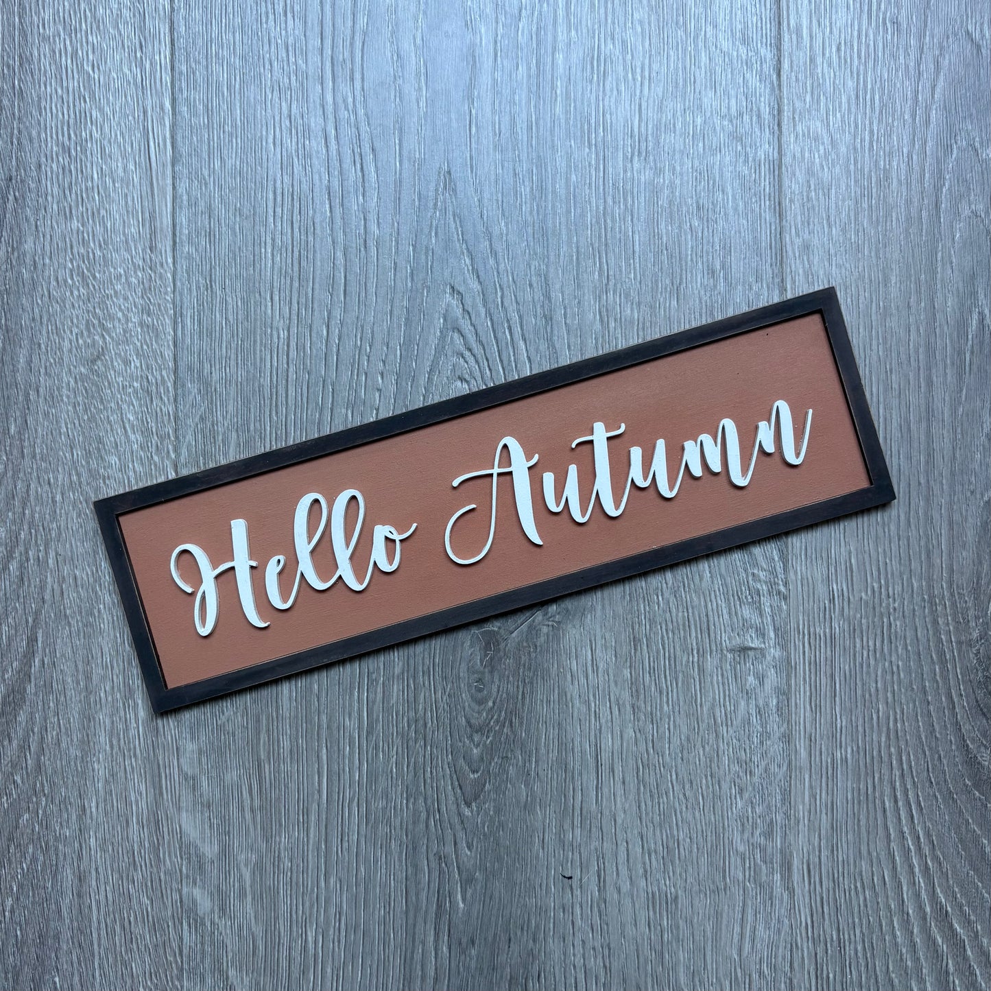 30cm Hand Painted Hello Autumn Sign