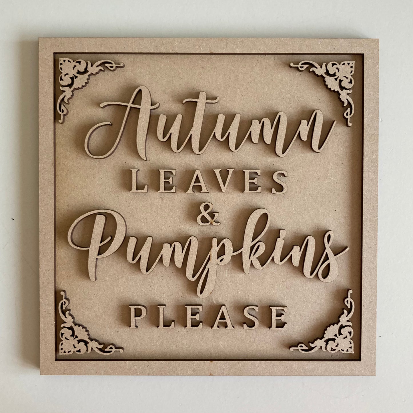 19cm Autumn Leaves & Pumpkins Please Sign