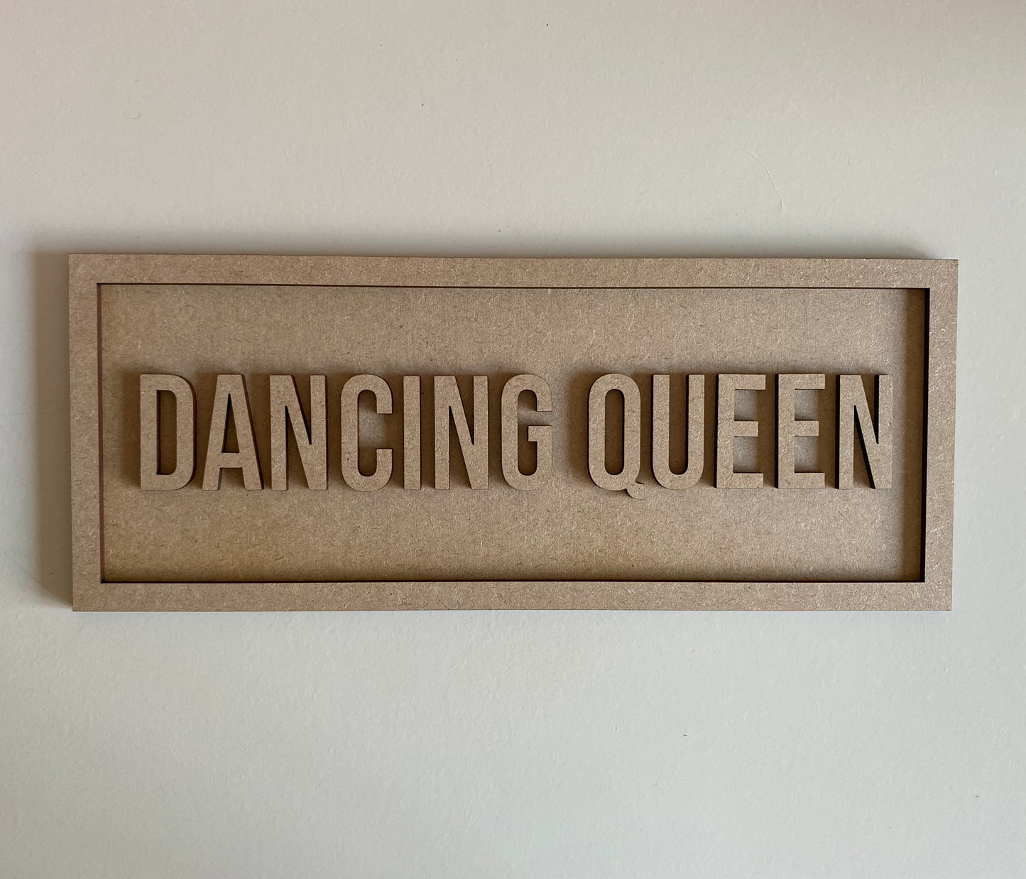 30cm Dancing Queen Sign