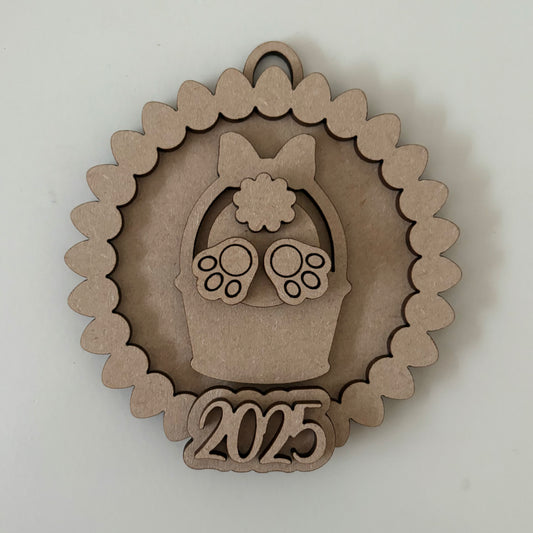 10cm Egg Border - Bunny Basket & Year Bauble