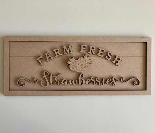 30cm Farm Fresh Strawberries Sign
