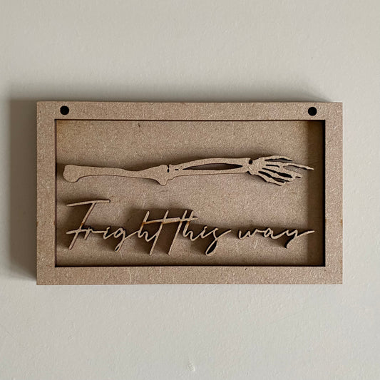 13cm Fright This Way Mini Frame