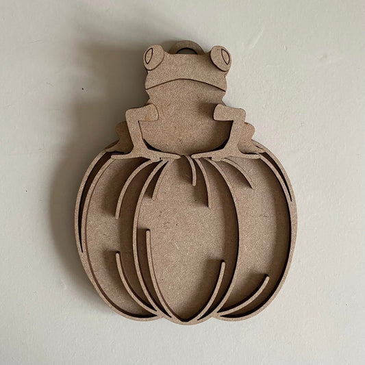 13cm Frog On Pumpkin Decoration