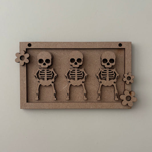 13cm Three Skeletons Mini Frame