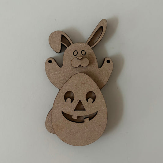 10.5cm Ghost Bunny With Easter Egg