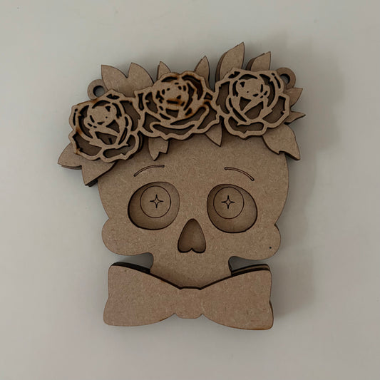 12.5cm Limited Edition Glamoween Skull Decoration