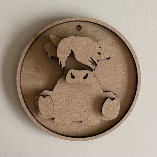 10cm Highland Cow Round Bauble