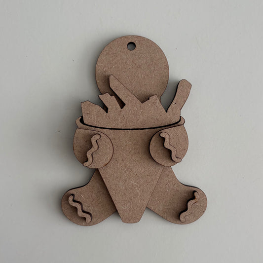 10cm Gingerbread Holding Chips Character