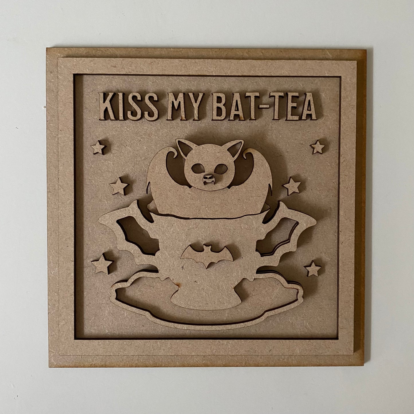 19cm Kiss My Bat-Tea Sign