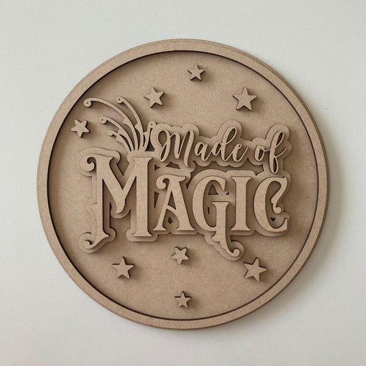 20cm Made of Magic Sign