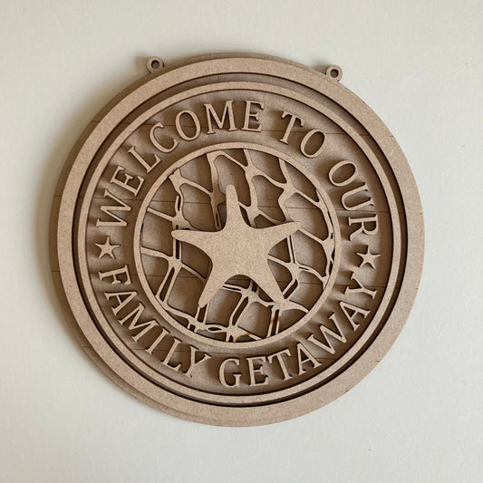 20cm Our Family Getaway Sign