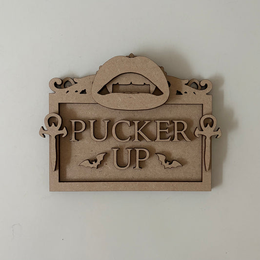 13cm Pucker Up Mini Frame