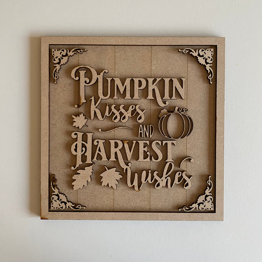 19cm Pumpkin Kisses & Harvest Wishes Sign