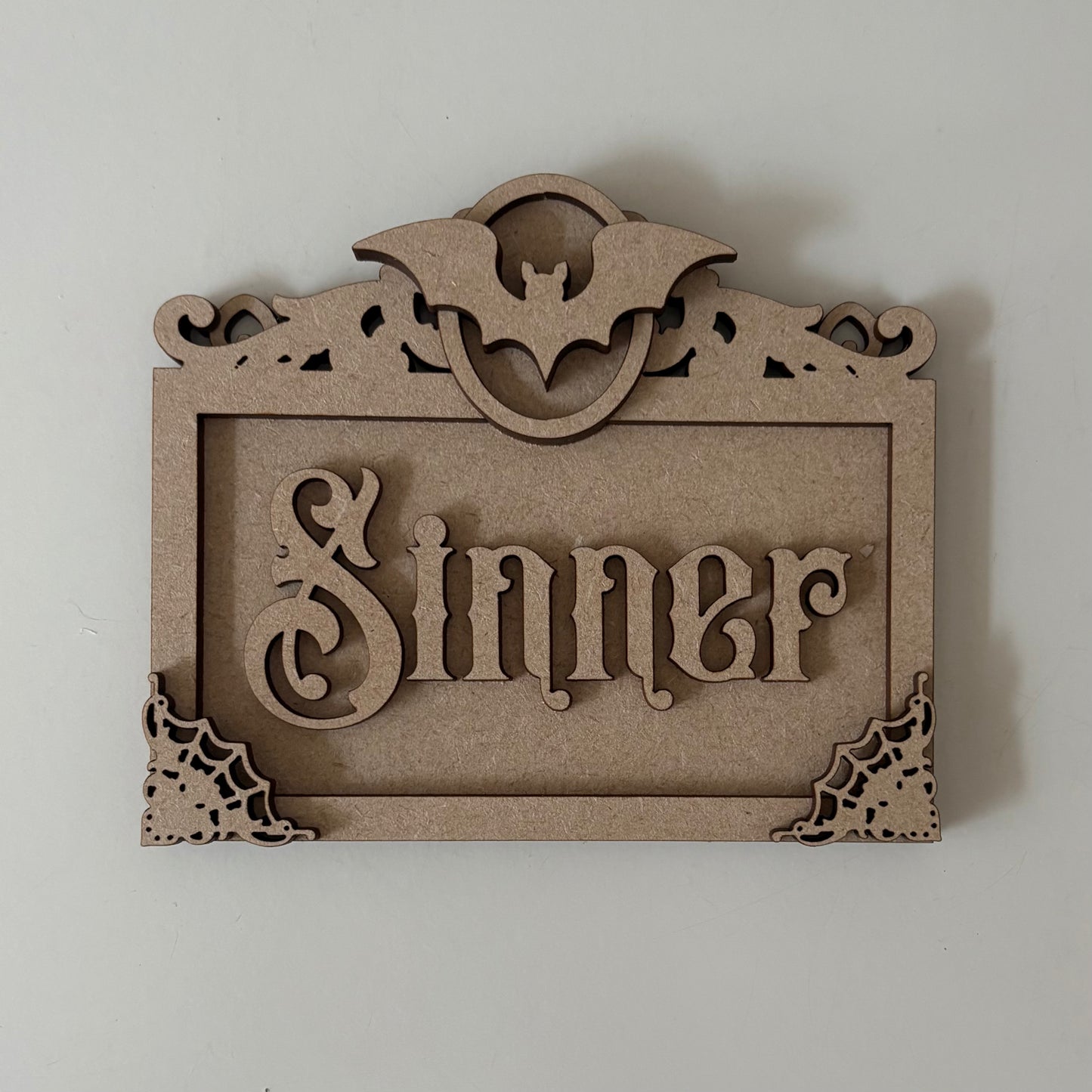 13cm Sinner Bat Mini Frame