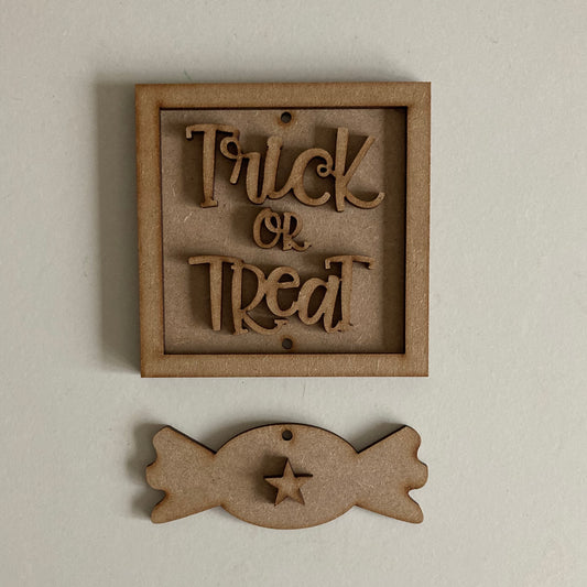 9cm Trick Or Treat Mini Frame & Sweet Dangly Decoration