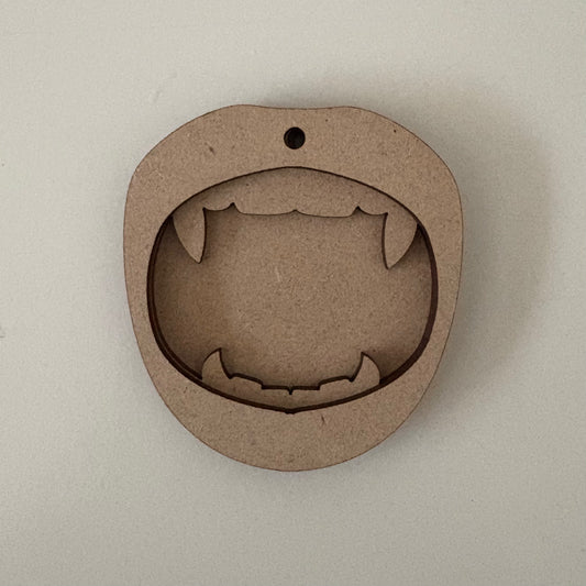 8cm Vampire Teeth Decoration